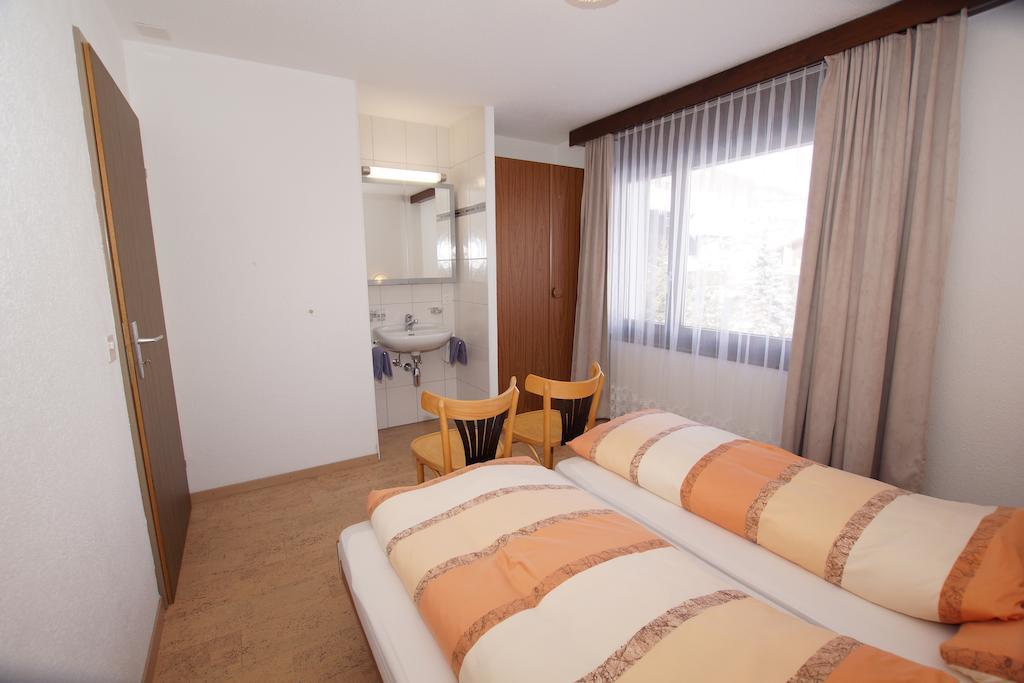 Haus Amor Saas Fee Chambre photo