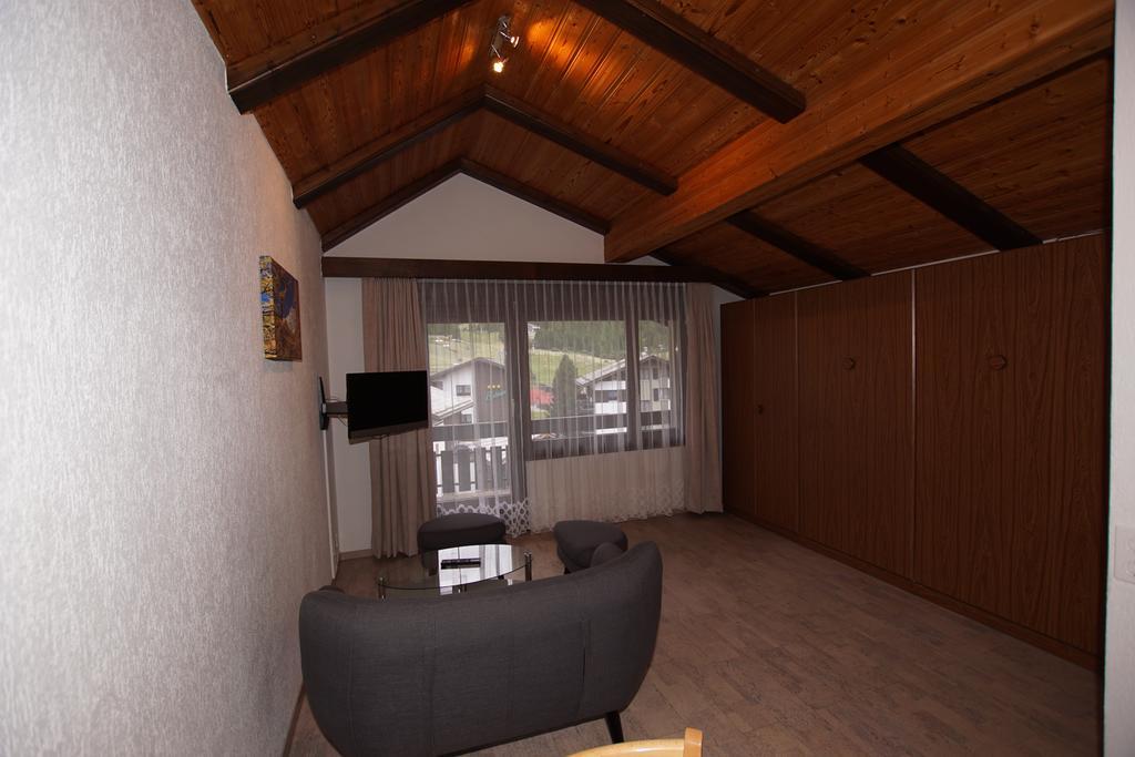 Haus Amor Saas Fee Extérieur photo