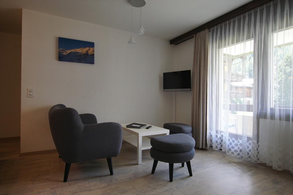 Haus Amor Saas Fee Extérieur photo